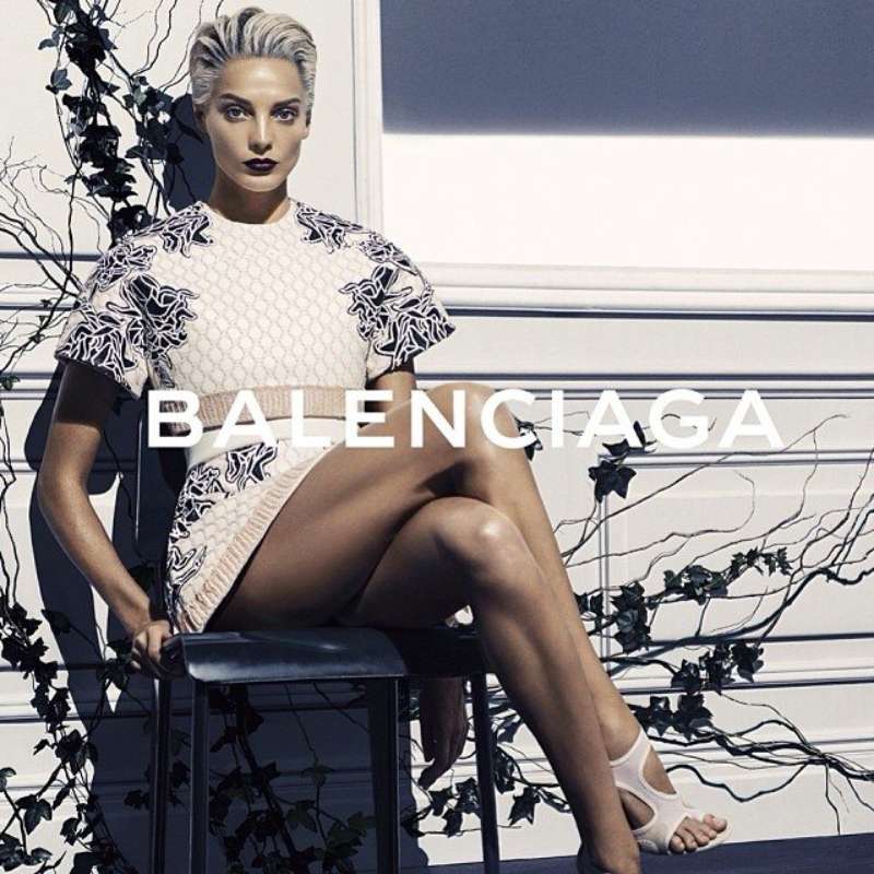 22-2 Balenciaga Ads: Redefining Fashion with Avant-Garde Style