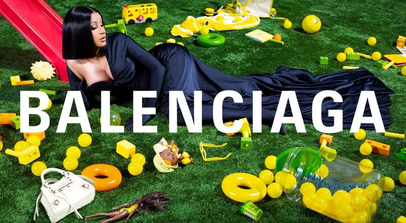 4-2 Balenciaga Ads: Redefining Fashion with Avant-Garde Style