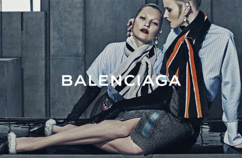 5-2 Balenciaga Ads: Redefining Fashion with Avant-Garde Style